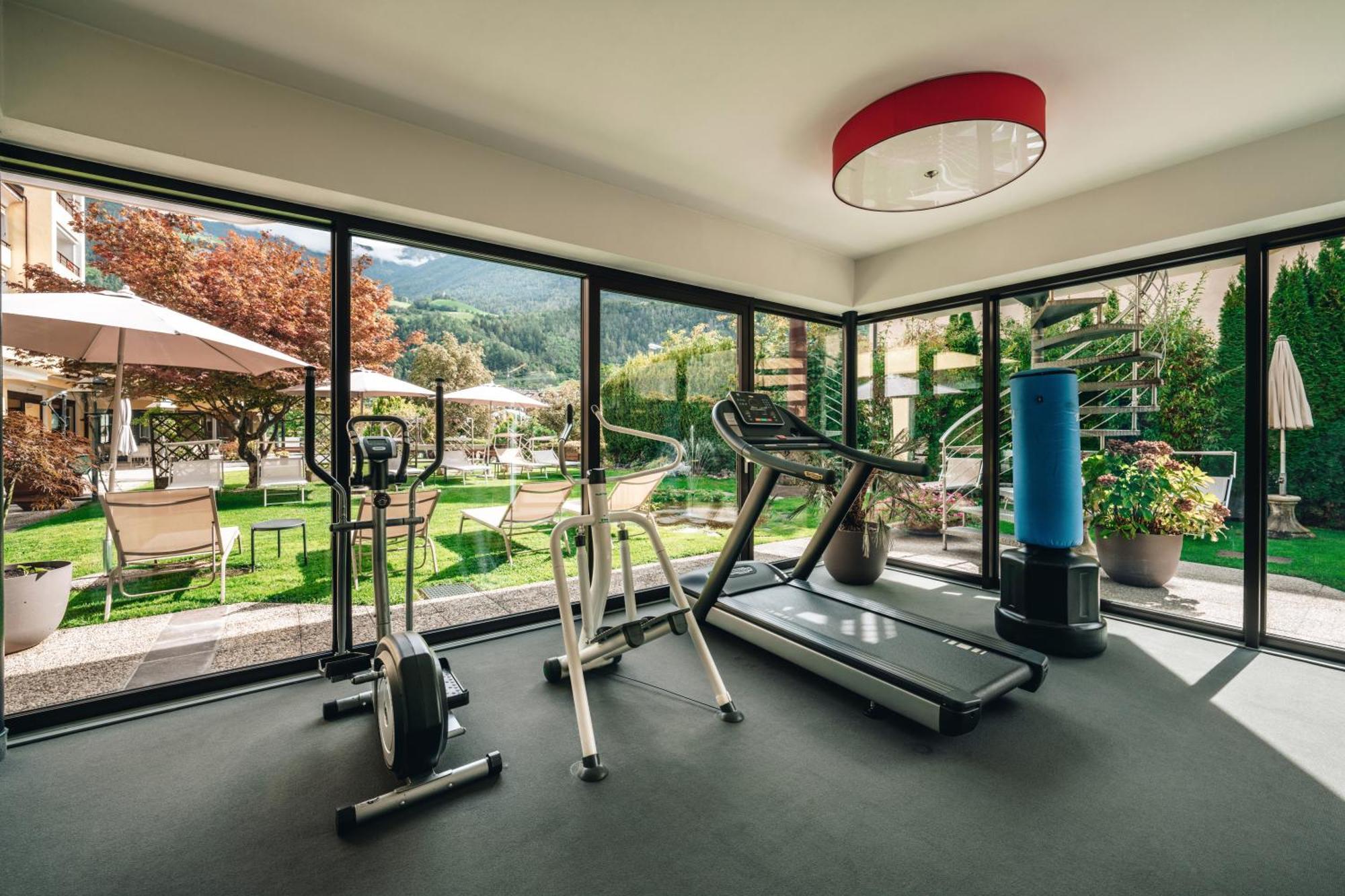 Dominik Alpine City Wellness Hotel - Adults Only Bressanone Dış mekan fotoğraf